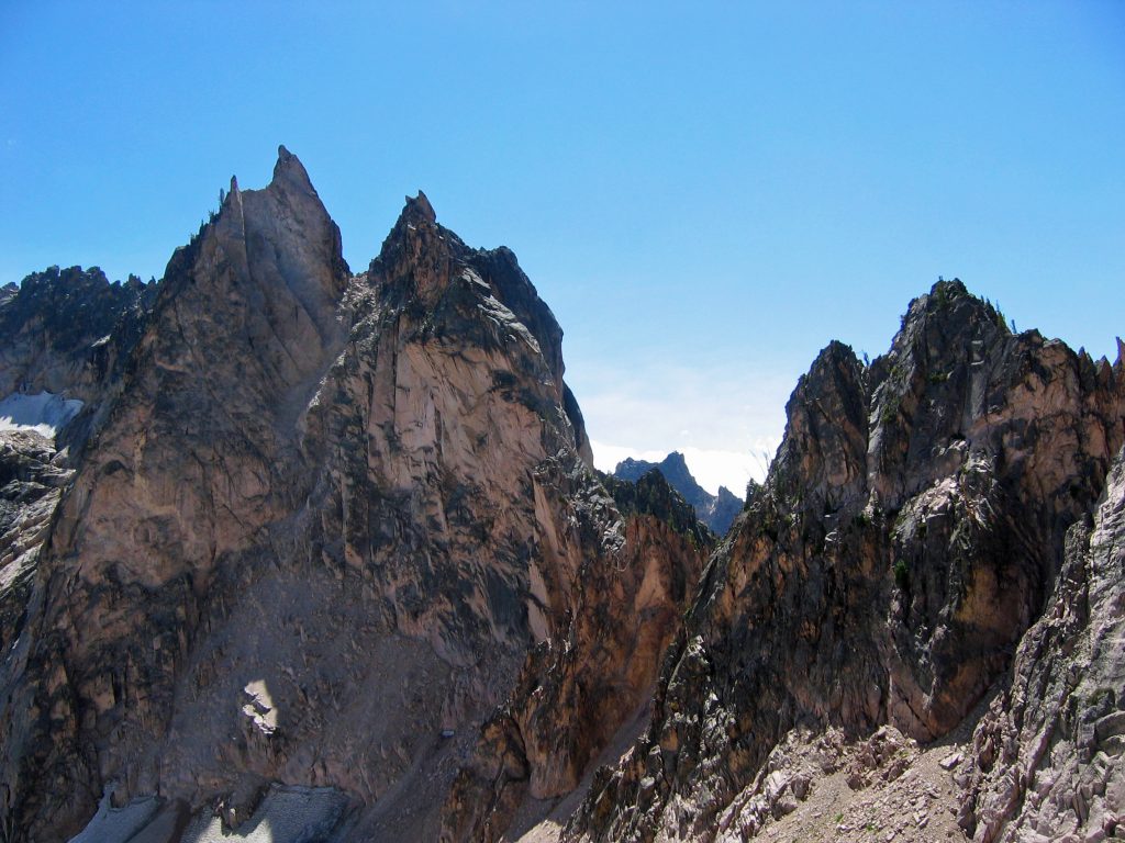 This photo is looking south-east along Veritra Ridge from just below Silicon Tower. Ray Brooks Photo 