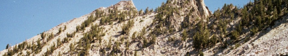 Blacknose Mountain from Queens Pass.