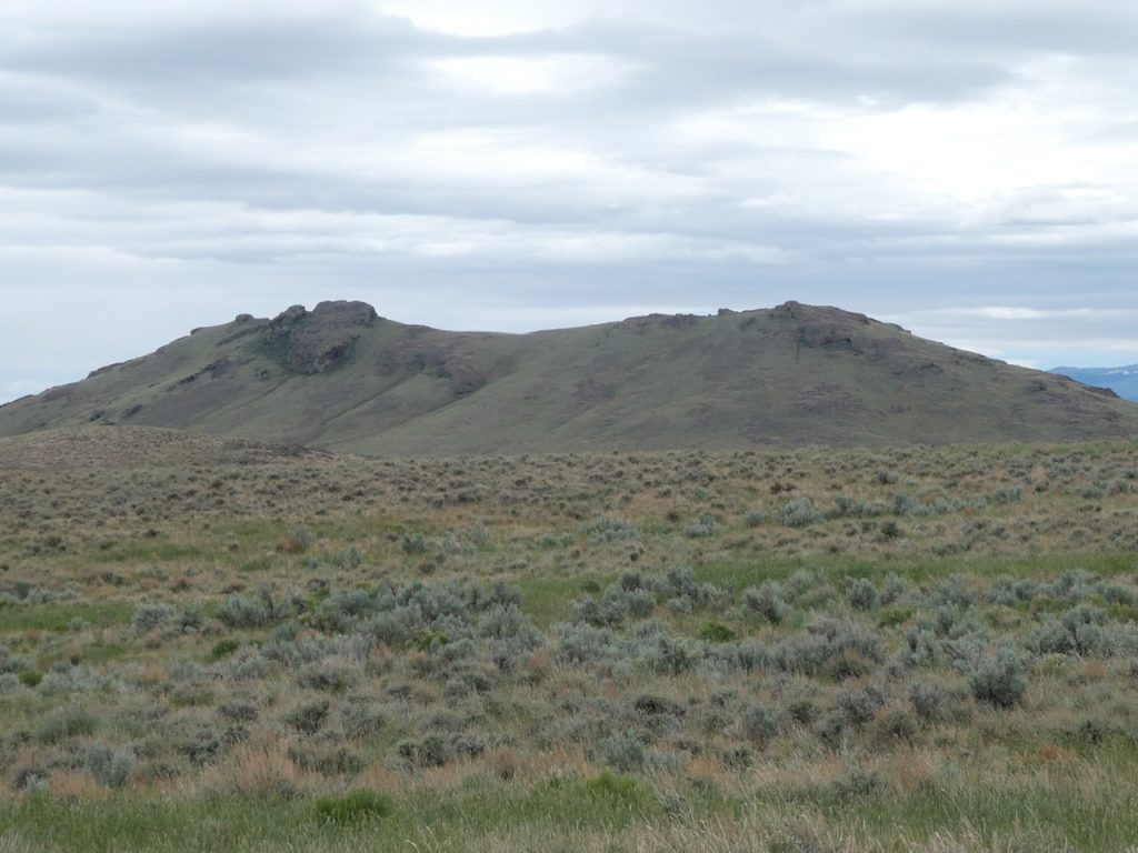 Sheep Mountain is located on the east side of the range. 
