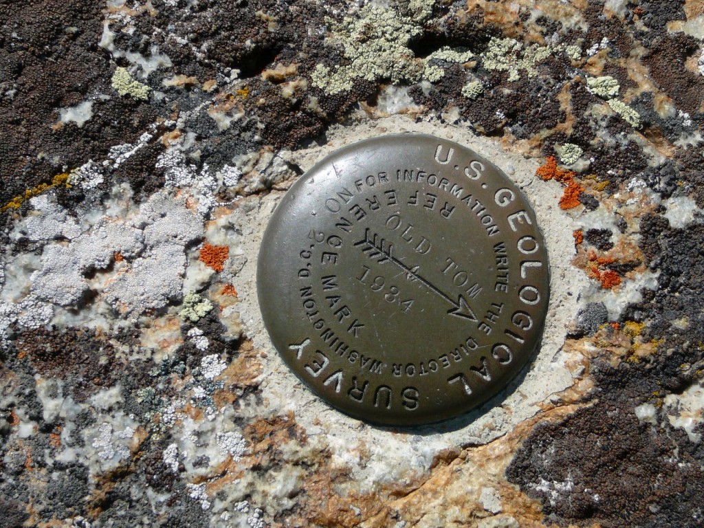 Summit marker for Old Tom
