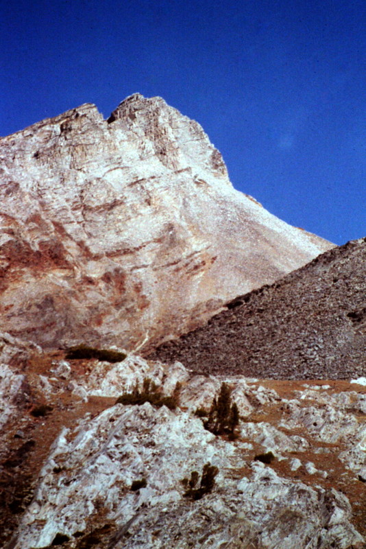 Old Hyndman viewed from Big Basin look unclimbable.