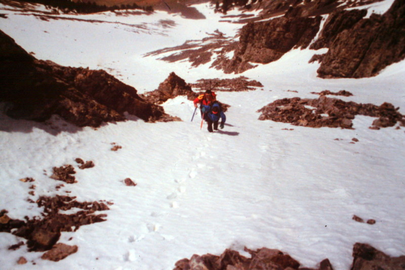 The ridge/rib from the launch point to the peak's 10,612 foot middle summit is steep and eventually melts into the west face.